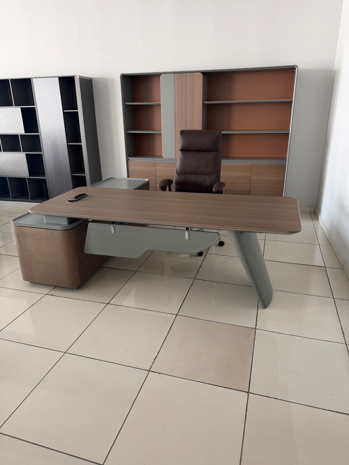 Building Materials & Furniture 3